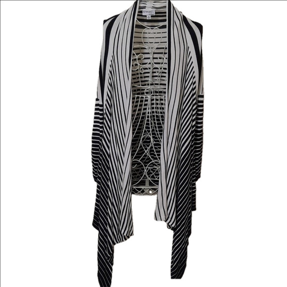 Attitudes by Renee Sweater - Picture 1 of 4